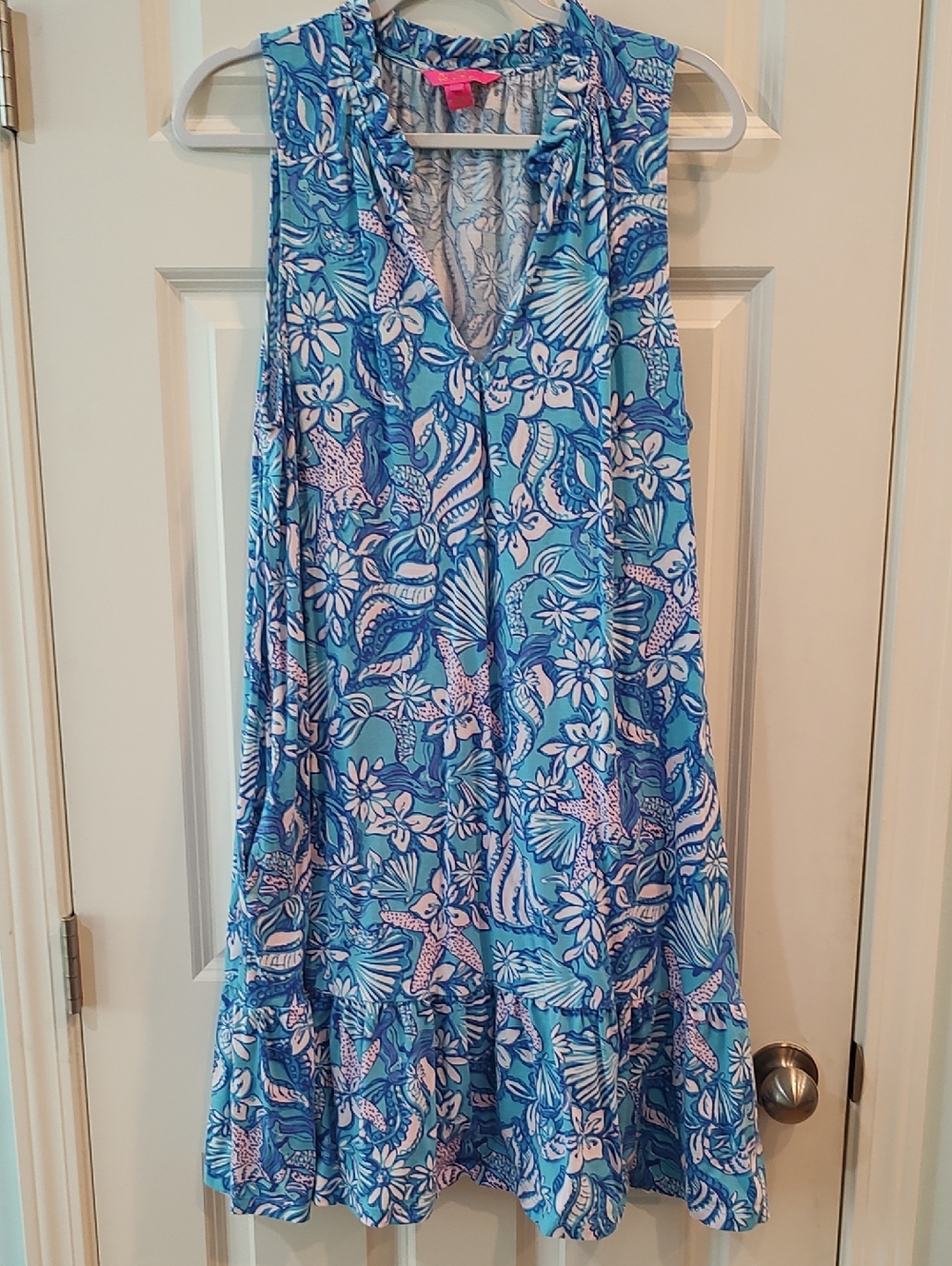 Sleeveless Blue Tropical Print Swing Dress